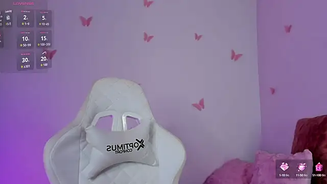 EmilyRive online show from 10-19-25, 09:39