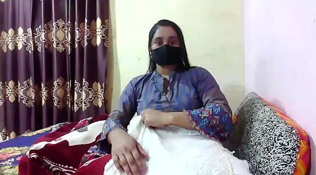 LovelyRose69 online show from 12-18-24, 06:46