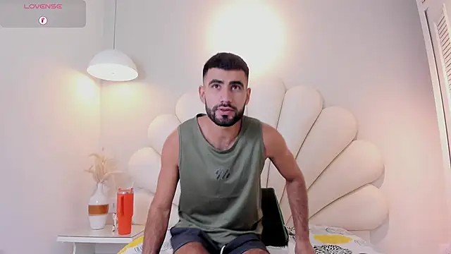 Ethan  Walker online show from 04-17-26, 02:53