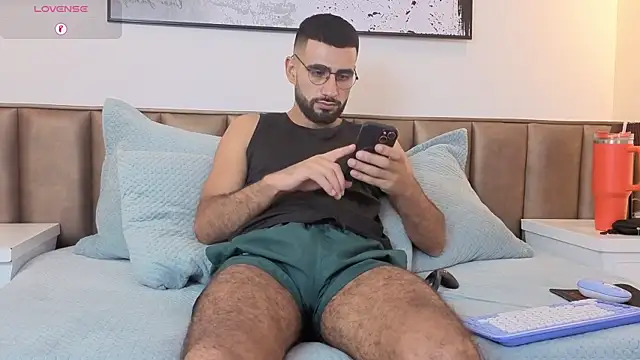 Ethan  Walker online show from 03-31-26, 08:33