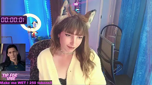 Snapshot of Toxic_Ellies chatting on 10-04-25, 11:34 Toxic Ellies online show from 10-04-25, 11:34