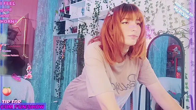 Snapshot of Toxic_Ellies chatting on 01-23-25, 01:24 Toxic Ellies online show from 01-23-25, 01:24