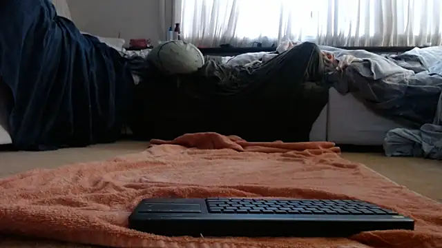 Snapshot of simplesolution chatting on 01-15-26, 01:03 simplesolution online show from 01-15-26, 01:03