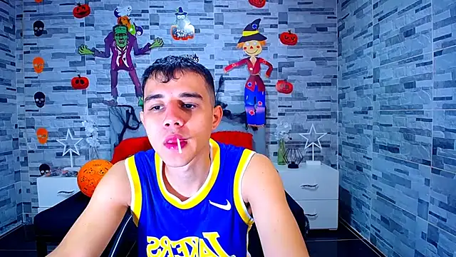 ADAM HOT online show from 10-12-25, 10:33