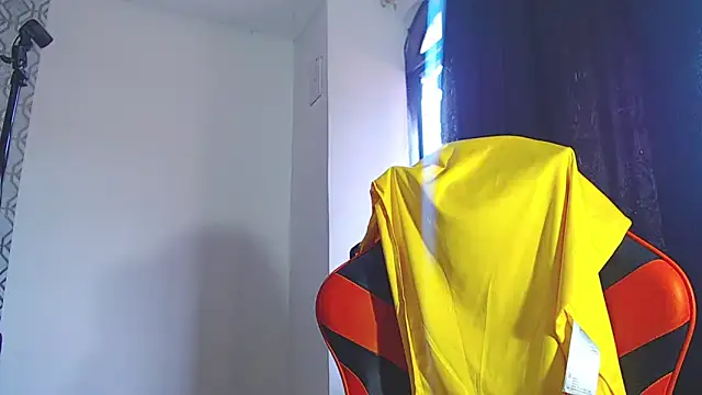 ADAM HOT online show from 05-15-26, 09:46