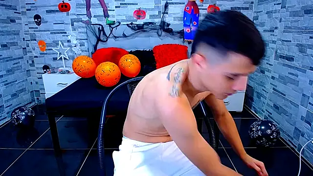 ADAM HOT online show from 10-13-25, 09:27