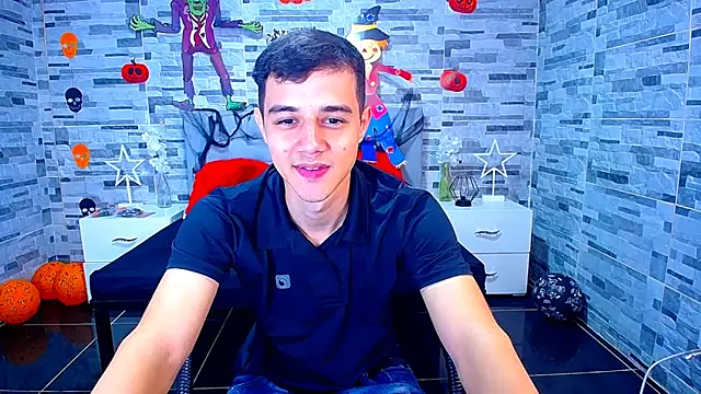 ADAM HOT online show from 10-26-25, 08:53