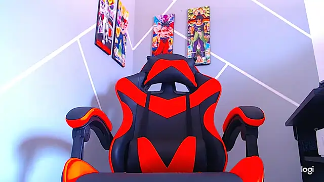 ADAM HOT online show from 09-18-25, 08:12