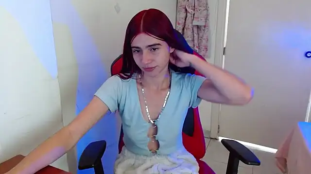 Snapshot of Maximesex chatting on 07-09-26, 01:43 Maximesex online show from 07-09-26, 01:43