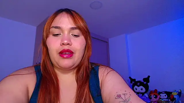 Snapshot of Rousrossell_4 chatting on 10-12-25, 11:17 Rousrossell 4 online show from 10-12-25, 11:17