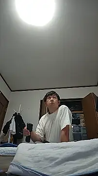 Snapshot of 07YUKIO chatting on 05-26-26, 09:18 07YUKIO online show from 05-26-26, 09:18