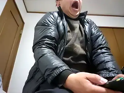 Snapshot of 07YUKIO chatting on 03-05-25, 08:53 07YUKIO online show from 03-05-25, 08:53