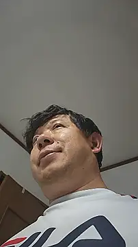 Snapshot of 07YUKIO chatting on 06-17-26, 09:41 07YUKIO online show from 06-17-26, 09:41