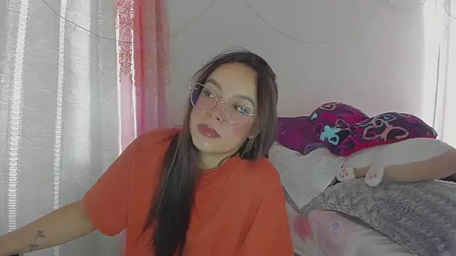 Snapshot of HARLEYNAPIER chatting on 05-30-26, 03:06 HARLEYNAPIER online show from 05-30-26, 03:06