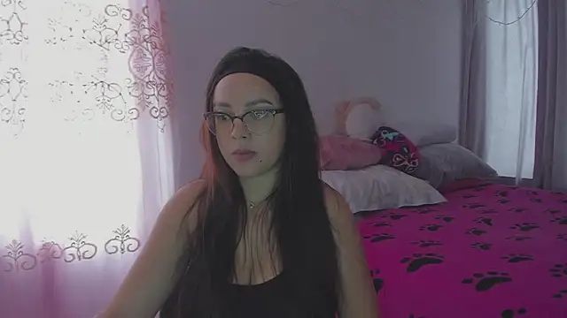 HARLEYNAPIER online show from 01-11-26, 03:19