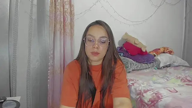 Snapshot of HARLEYNAPIER chatting on 05-29-26, 11:44 HARLEYNAPIER online show from 05-29-26, 11:44
