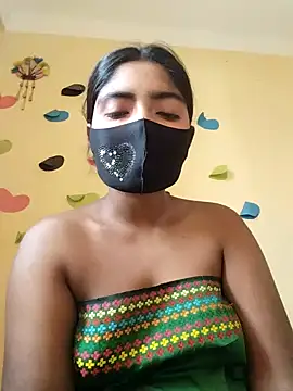 Lina-Rose online show from 03-12-25, 10:48