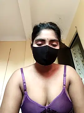 Lina-Rose online show from 10-15-25, 02:21