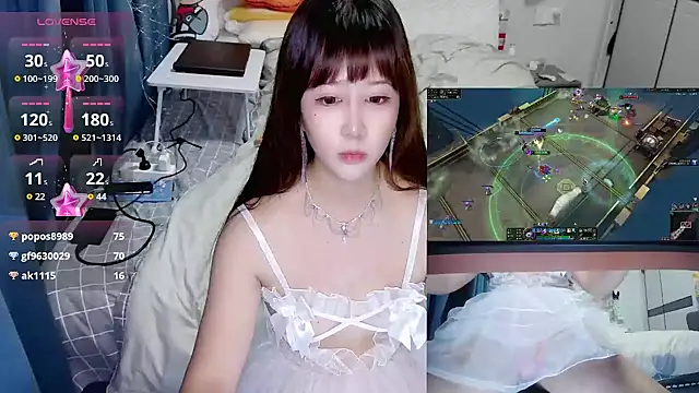 Angelababy001 online show from 12-04-24, 03:37