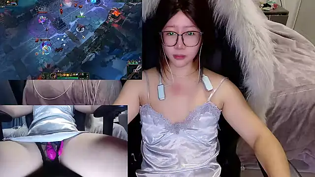 Angelababy001 online show from 01-17-25, 09:06