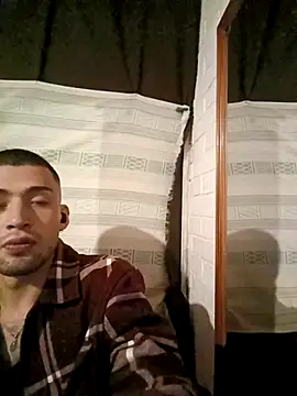 Snapshot of Suggarwhite18CM chatting on 11-01-25, 06:41 Suggarwhite18CM online show from 11-01-25, 06:41