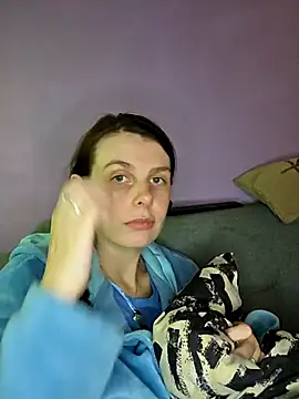 Snapshot of chachalette444 chatting on 11-21-25, 09:47 chachalette444 online show from 11-21-25, 09:47