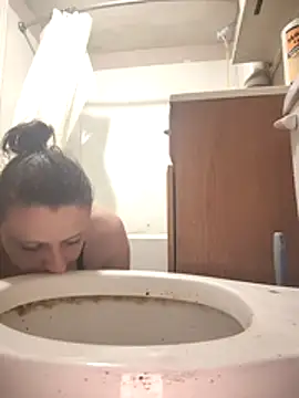 UniqueKorn86 online show from 03-12-26, 03:34