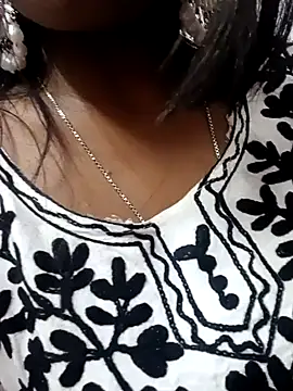 Dear Noora online show from 01-27-25, 11:00