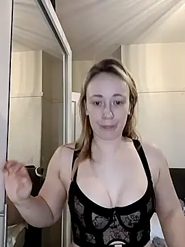 Snapshot of Teagan_B chatting on 02-08-25, 12:39 Teagan B online show from 02-08-25, 12:39