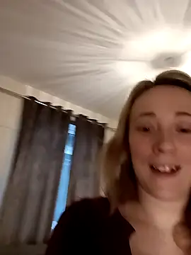 Snapshot of Teagan_B chatting on 01-04-25, 09:10 Teagan B online show from 01-04-25, 09:10