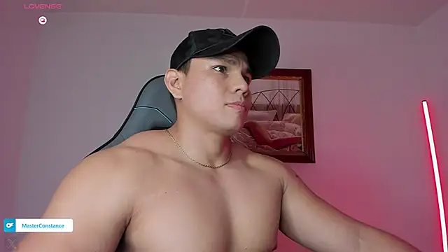 Snapshot of RoyConstance chatting on 10-01-25, 04:06 RoyConstance online show from 10-01-25, 04:06