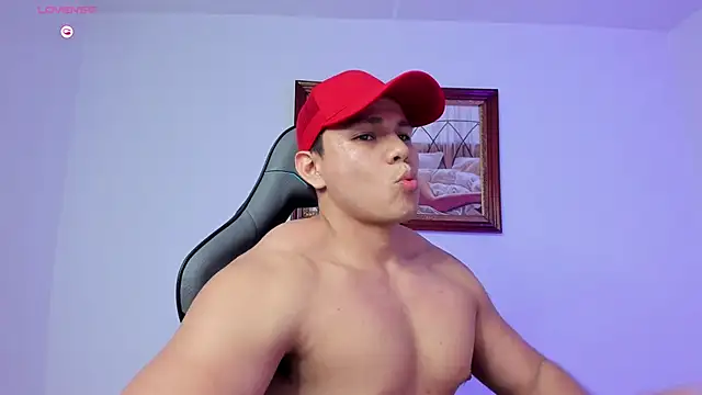 RoyConstance online show from 02-10-26, 03:16