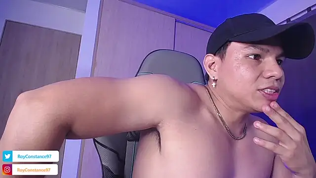 Snapshot of RoyConstance chatting on 03-13-25, 06:26 RoyConstance online show from 03-13-25, 06:26