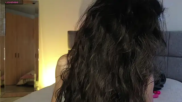 Soffimoon  online show from 03-30-26, 08:54