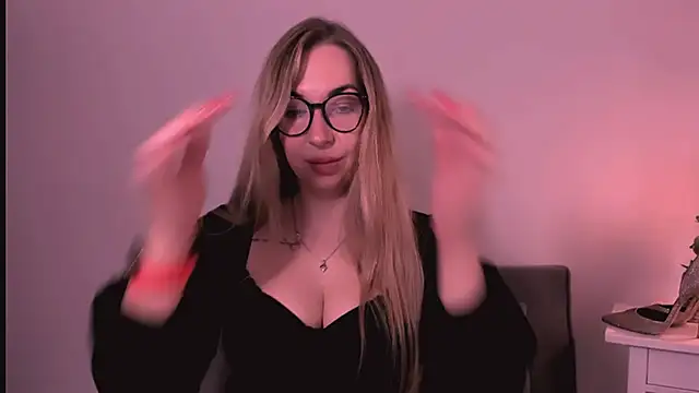 AriaDesire online show from 05-19-26, 06:53