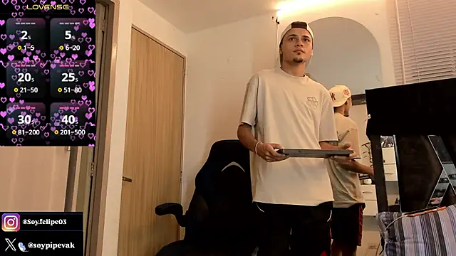 soyander03  online show from 03-28-26, 07:53