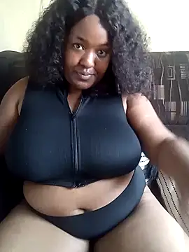 Snapshot of Missmoox24 chatting on 01-17-25, 09:28 Missmoox24 online show from 01-17-25, 09:28