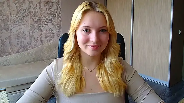 Milka kiss  online show from 07-04-26, 12:21