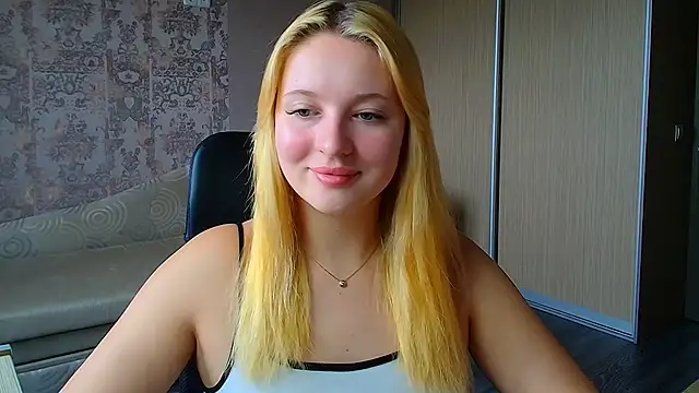 Milka kiss  online show from 07-13-26, 07:51