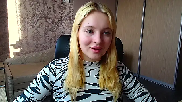 Milka kiss  online show from 02-17-26, 01:30