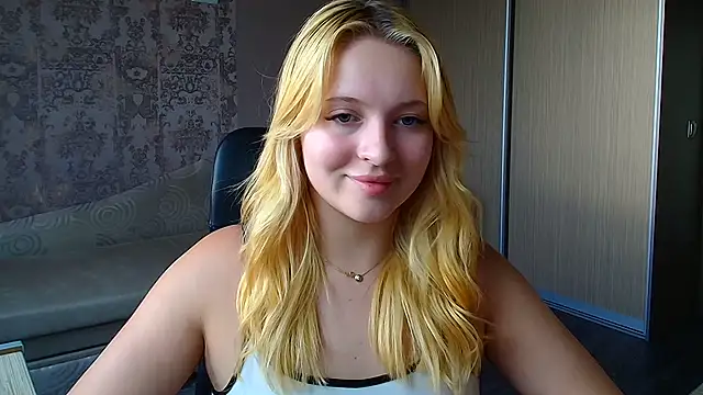 Milka kiss  online show from 07-06-26, 04:09