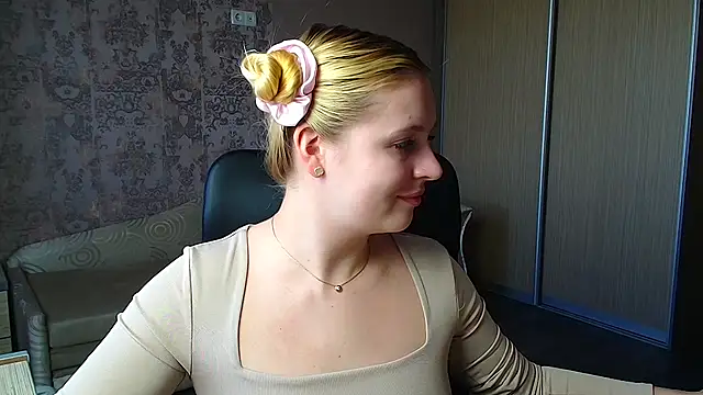 Milka kiss  online show from 05-12-26, 07:27
