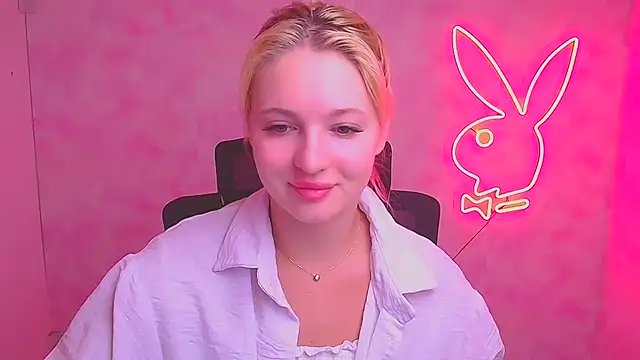 Milka kiss  online show from 09-15-25, 06:03
