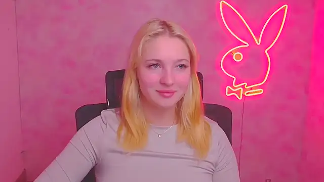 Milka kiss  online show from 10-08-25, 05:42