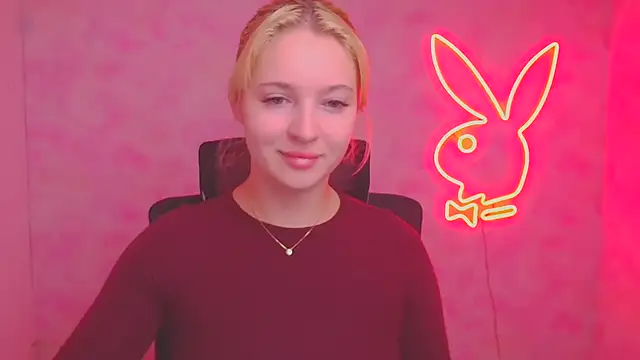 Milka kiss  online show from 10-18-25, 11:23