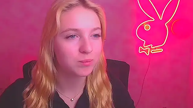 Milka kiss  online show from 02-18-25, 10:49