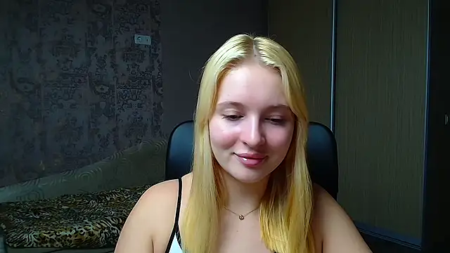 Milka kiss  online show from 12-03-25, 12:37