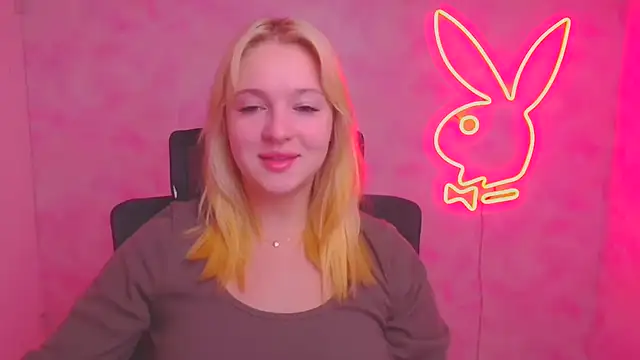 Milka kiss  online show from 10-14-25, 05:41