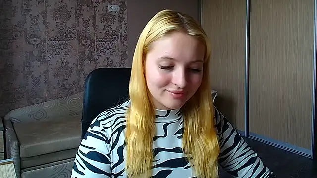 Milka kiss  online show from 06-20-26, 01:16