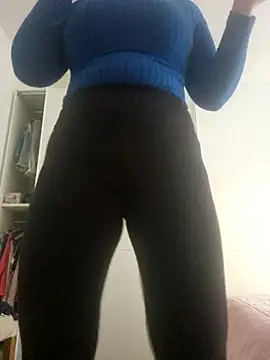 Snapshot of _tasechka_ chatting on 02-22-25, 10:51  tasechka  online show from 02-22-25, 10:51